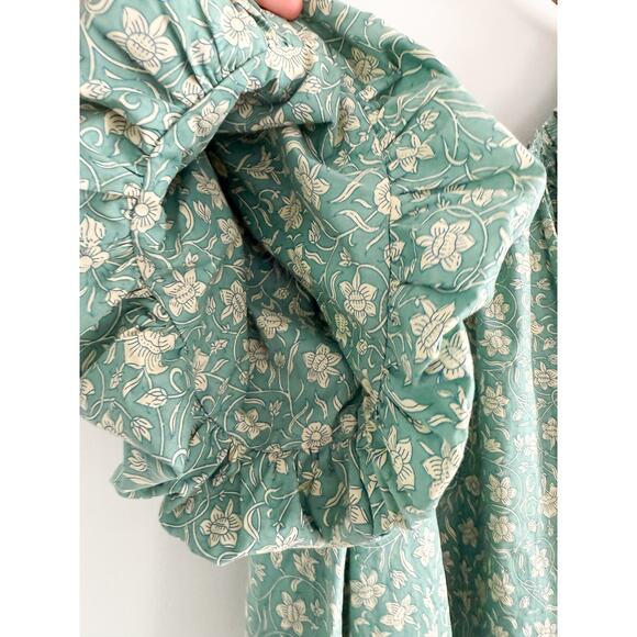 Tuckernuck | Hyacinth House Emmy Blouse in Green Floral | Sz M - Picture 7 of 10